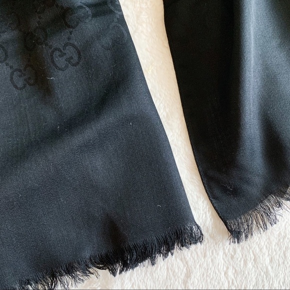 NWT Authentic Gucci Unisex Silk Wool Blend Scarf - Picture 2 of 8